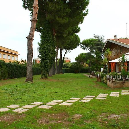 La Casa Della Musica Bed and Breakfast Ciampino Exteriör bild