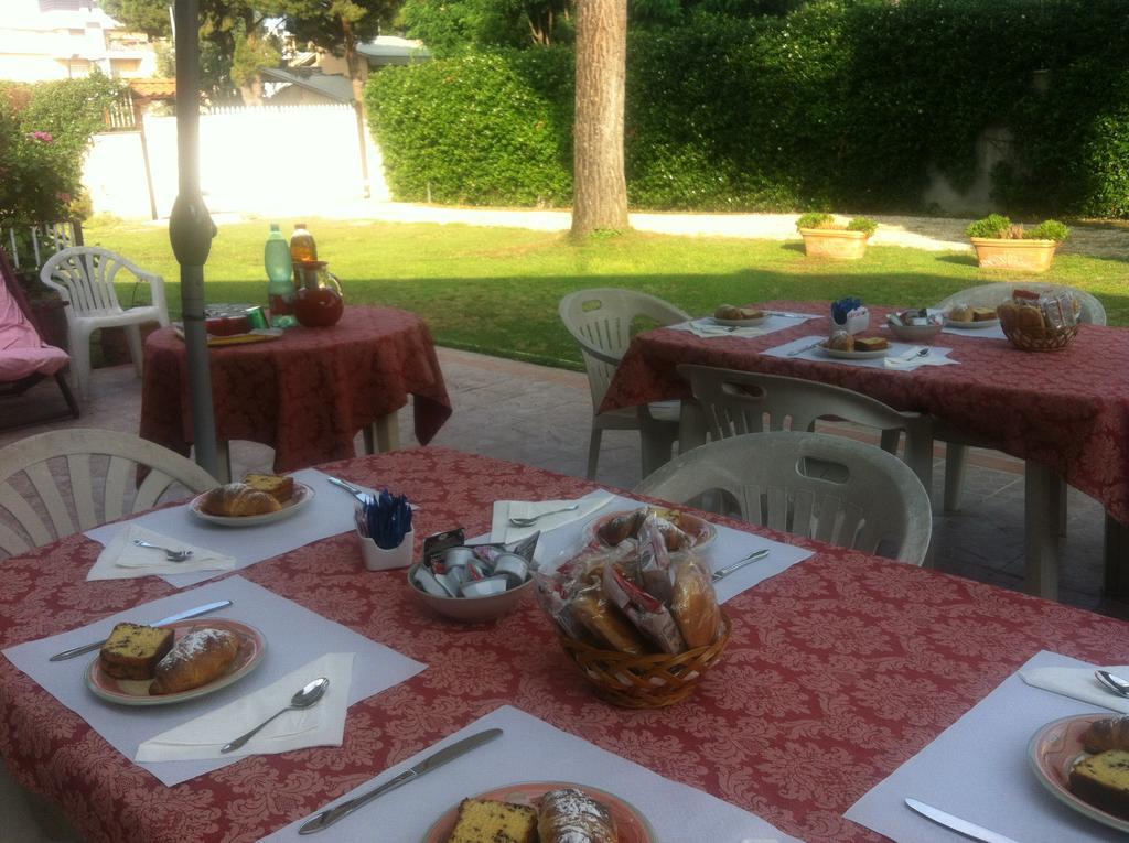 La Casa Della Musica Bed and Breakfast Ciampino Exteriör bild