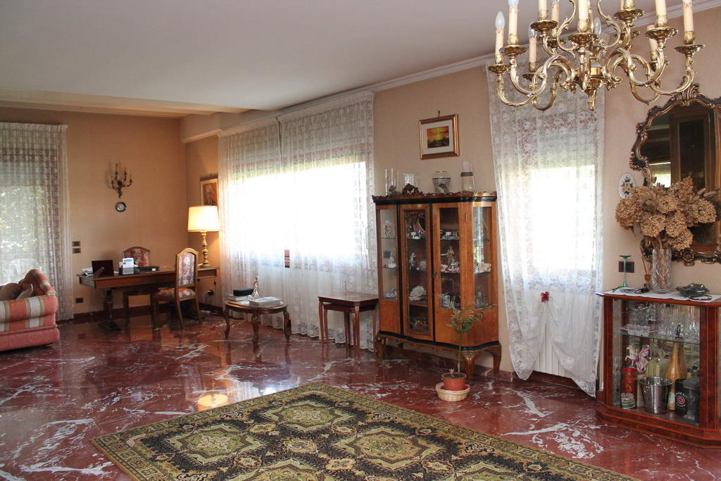 La Casa Della Musica Bed and Breakfast Ciampino Rum bild